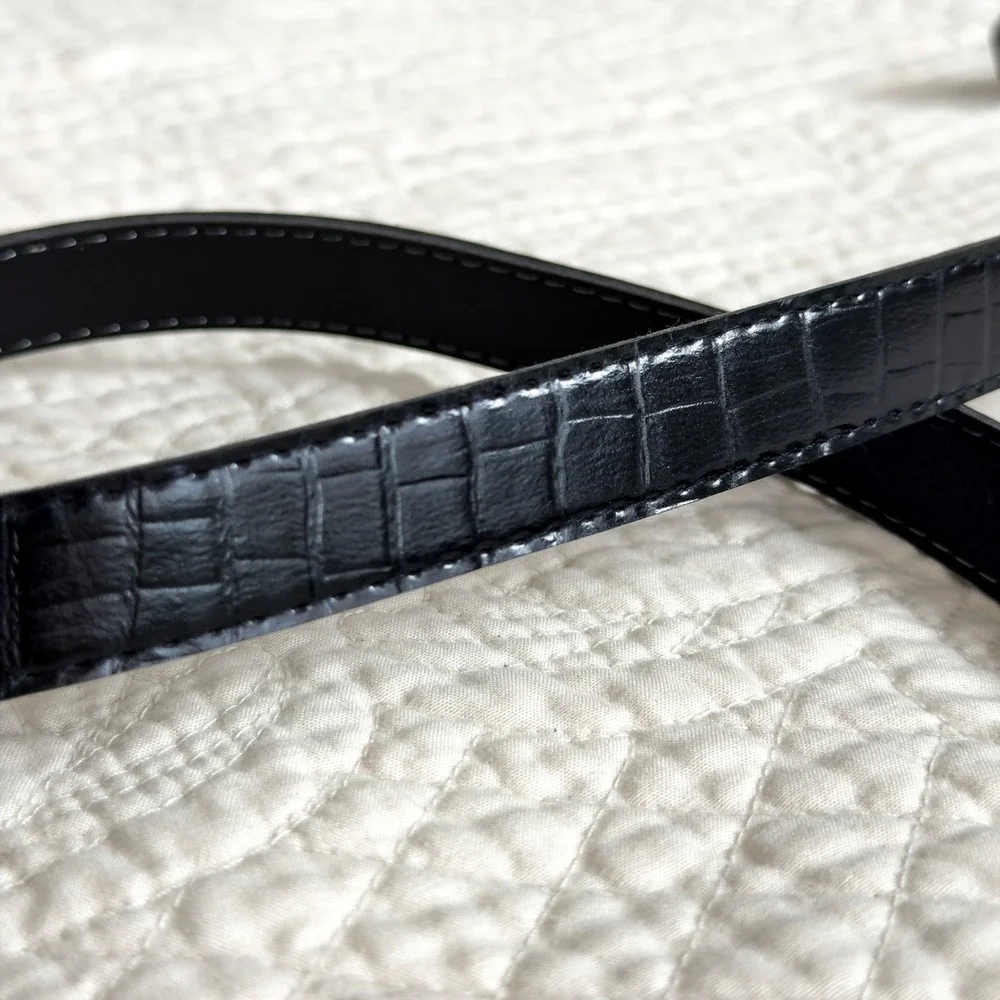 90s Black Croc Embossed Skinny Belt Brass Buckle Glossy Equestrian Minimalist OS